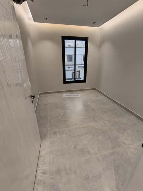 فيلا 275 متر مربع شمالية على شارع 15م الرحمانية، شرق جدة، جدة