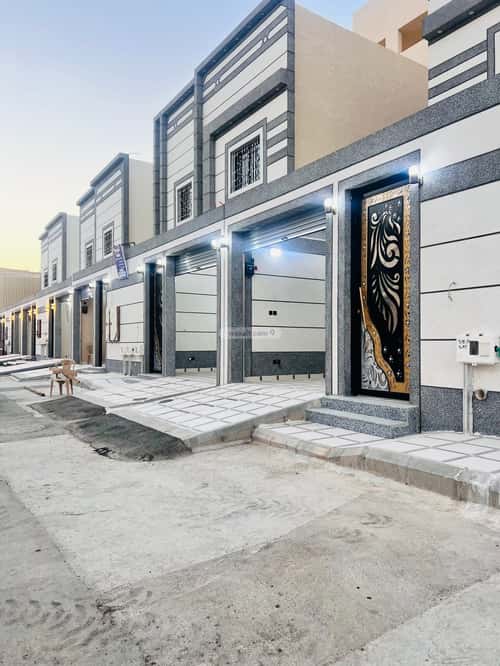 دور 308 متر مربع ب 7 غرف الدار البيضاء، جنوب الرياض، الرياض