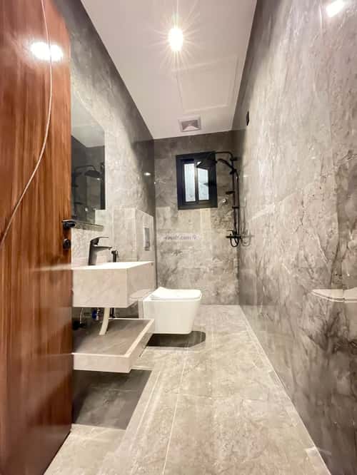 Villa 300 SQM Facing East on 15m Width Street Alfalaqalgadeed, Makkah Al Mukarramah