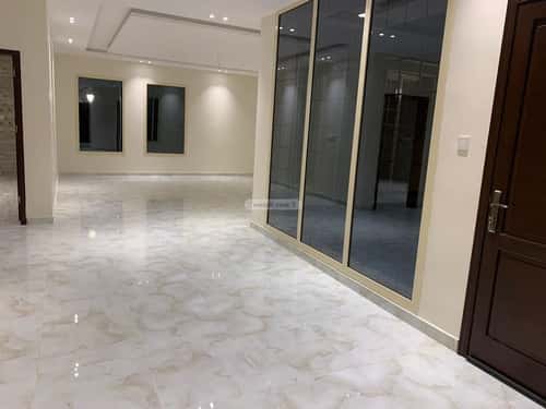 5 bedroom villa in Al Yaqout