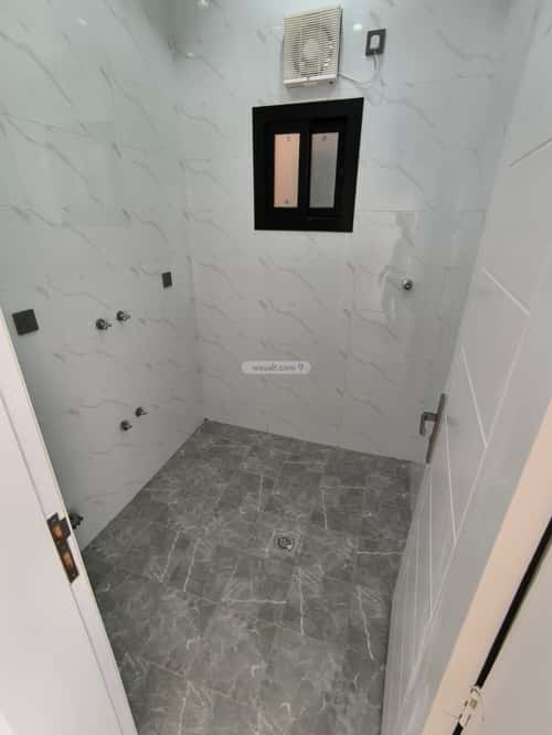 Villa 332 SQM Facing South on 15m Width Street Al Rahmanyah, East Jeddah, Jeddah