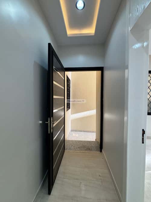 شقة 204 متر مربع ب 6 غرف اليرموك، خميس مشيط