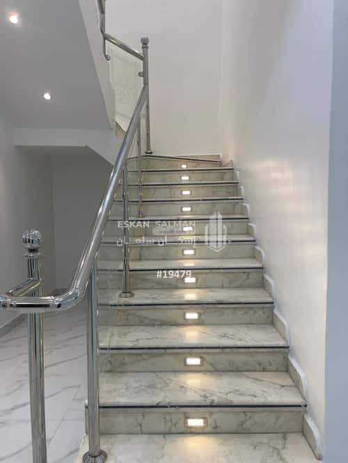 فيلا 250 متر مربع جنوبية على شارع 20م طويق، غرب الرياض، الرياض