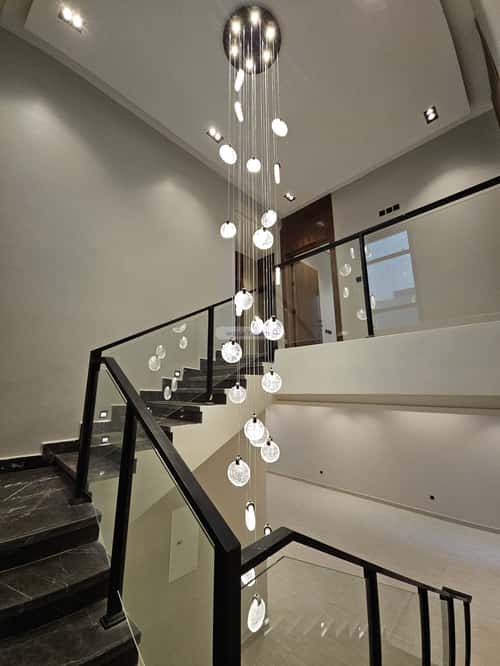 فيلا 312 متر مربع مع شقة واجهة غربية الرمال، شرق الرياض، الرياض