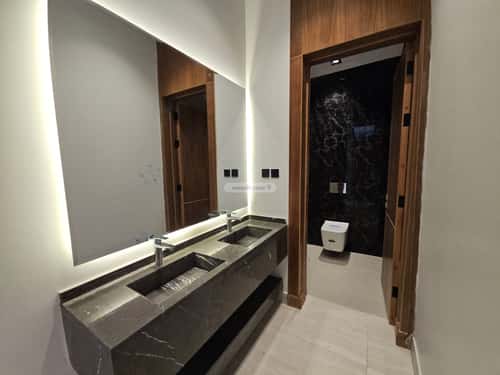 5 bedroom villa in Al Rimal