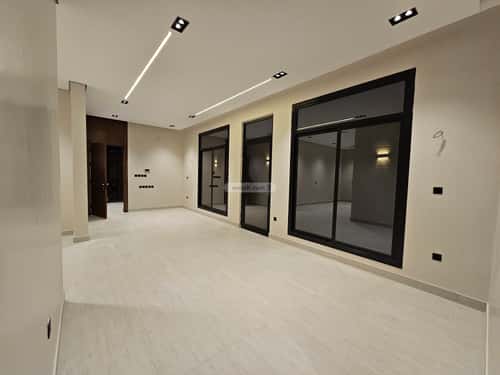 Floor with 5 Bedrooms Al-Muanisiyah, East Riyadh, Riyadh