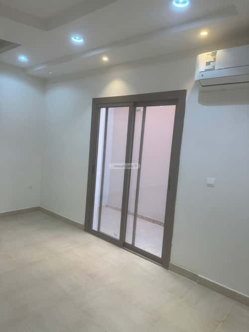 Floor 341 SQM with 3 Bedrooms Ar-Rabi, North Riyadh, Riyadh