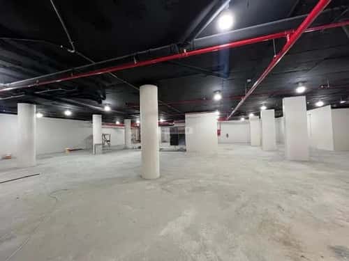 Building 900 SQM Facing West Twaeeq, West Riyadh, Riyadh