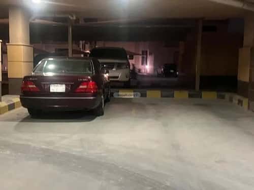 شقة 200 متر مربع ب 4 غرف الحمراء، الخبر