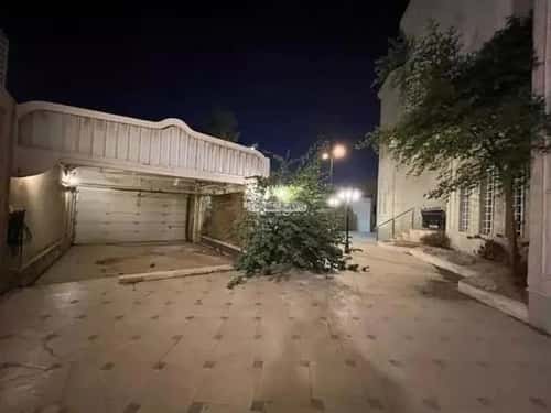 Villa 690 SQM Facing South on 30m Width Street Ar-Rawabi, East Riyadh, Riyadh