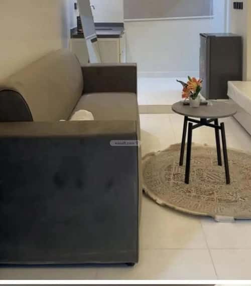 عمارة 621 متر مربع واجهة غربية اليرموك، الخرج