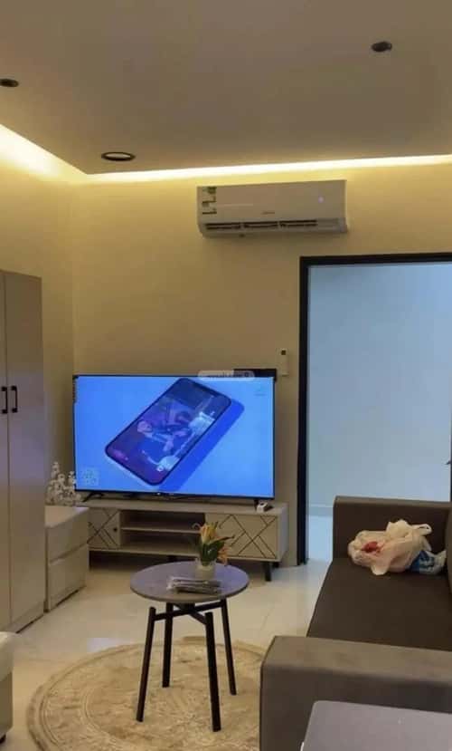 عمارة 621 متر مربع واجهة غربية اليرموك، الخرج