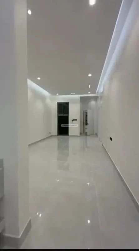 فيلا 381 متر مربع شرقية على شارع 15م الجنادرية، شرق الرياض، الرياض