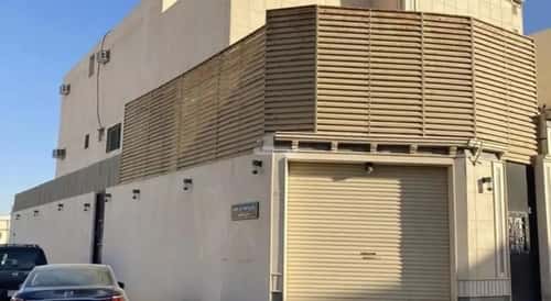 Floor 302 SQM with 5 Bedrooms Twaeeq, West Riyadh, Riyadh