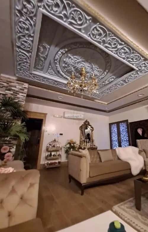 فيلا 460 متر مربع جنوبية شرقية على شارع 18.16م اليرموك، الخرج