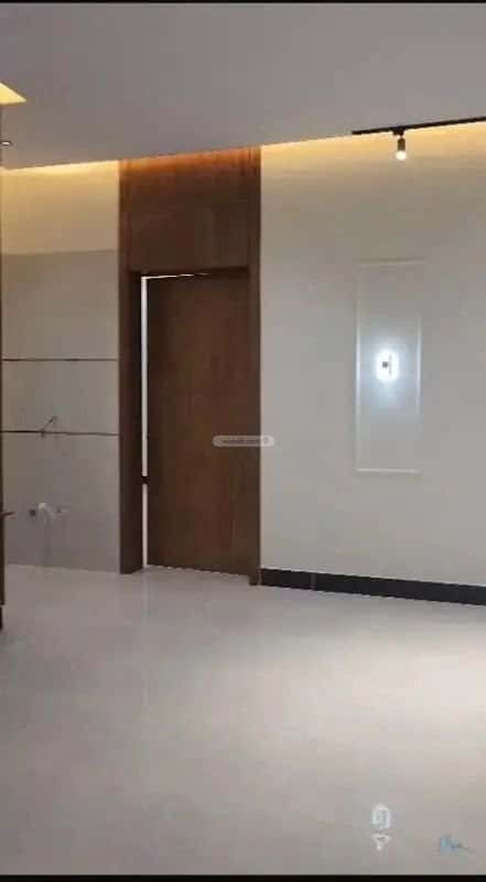 فيلا 332 متر مربع غربية على شارع 20م الواحة، الخرج