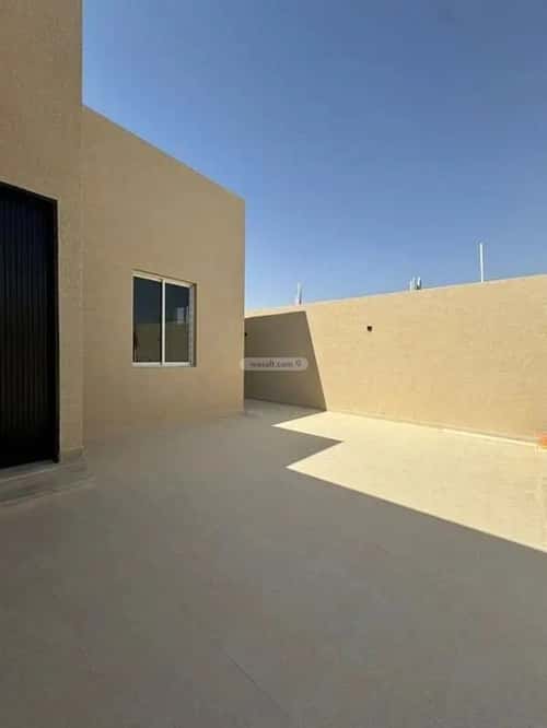 دور 375 متر مربع ب 4 غرف الهدا، الخرج