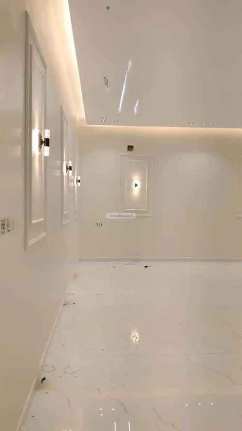 Floor 600 SQM with 6 Bedrooms Al Yarmuk, Al Kharj