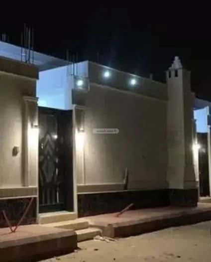 Floor 400 SQM with 8 Bedrooms Tuwaiq, Al Kharj