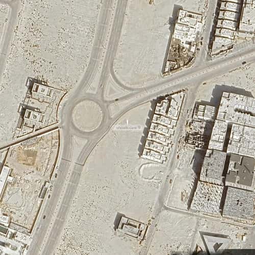 أرض 2771 متر مربع شمالية غربية على شارع 40م البحر، الخبر