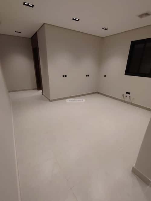 Apartment with 4 Bedrooms Al-Yarmuk, East Riyadh, Riyadh