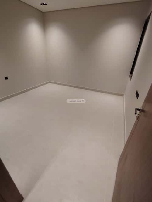 Apartment with 4 Bedrooms Al-Yarmuk, East Riyadh, Riyadh