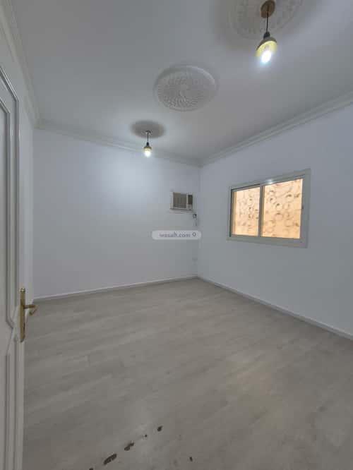 دور 350 متر مربع ب 5 غرف الإزدهار، شمال الرياض، الرياض