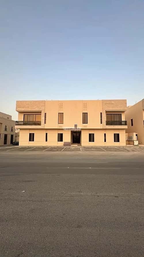 Building 840 SQM Facing West Twaeeq, West Riyadh, Riyadh