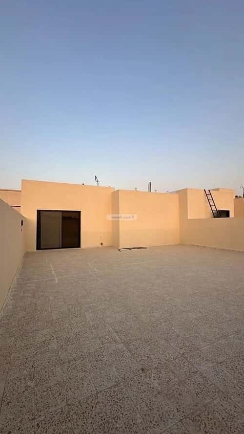 Building 840 SQM Facing West Twaeeq, West Riyadh, Riyadh