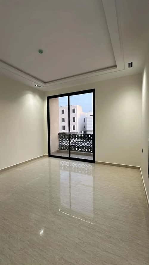 Building 840 SQM Facing West Twaeeq, West Riyadh, Riyadh