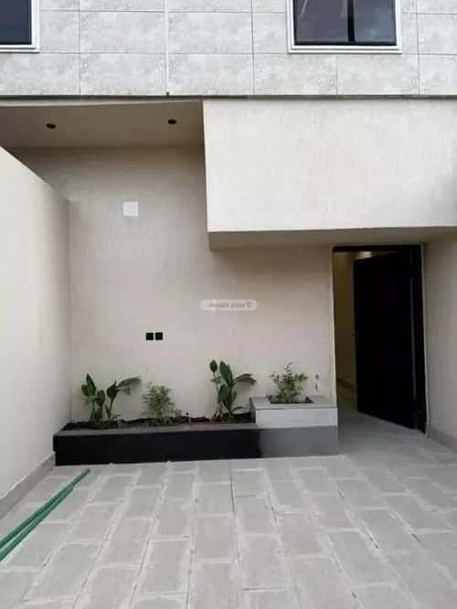 فيلا 213 متر مربع غربية على شارع 20م طويق، غرب الرياض، الرياض