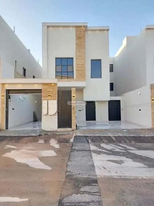 Floor 222 SQM with 4 Bedrooms Okaz, South Riyadh, Riyadh
