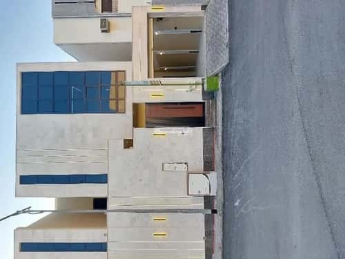 فيلا 322 متر مربع شرقية على شارع 15م طويق، غرب الرياض، الرياض