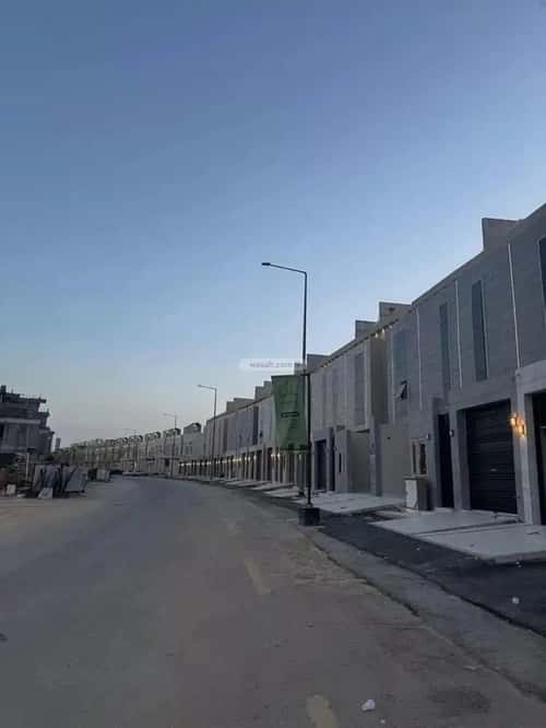 دور 213 متر مربع ب 5 غرف عكاظ، جنوب الرياض، الرياض