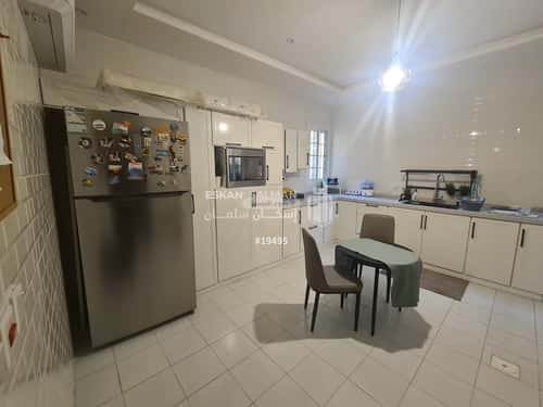 Villa 450 SQM Facing South on 32m Width Street Al Khomrah, South Jeddah, Jeddah