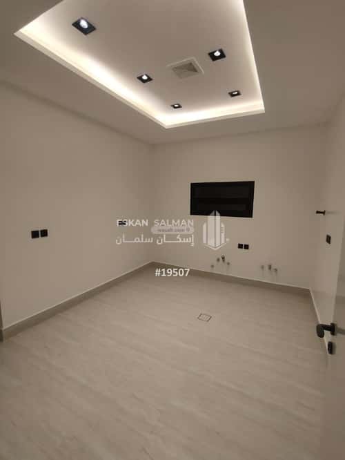 Floor 174 SQM with 6 Bedrooms Al-Janadriyah, East Riyadh, Riyadh