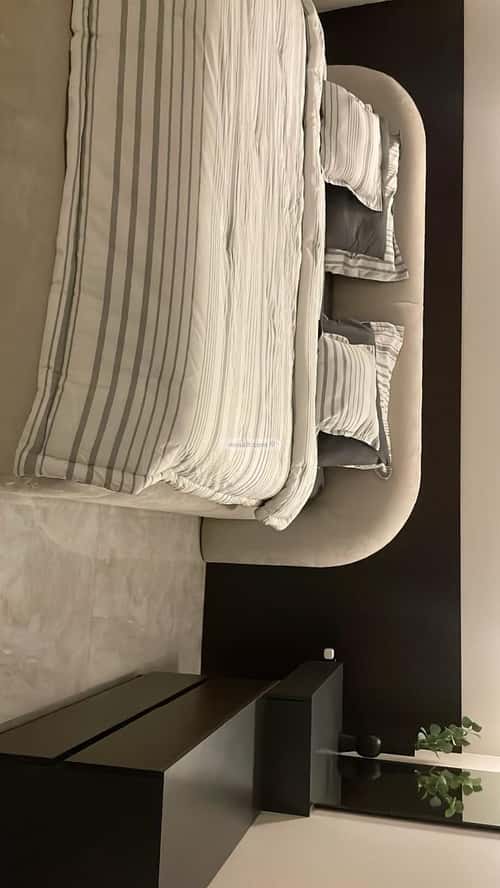 شقة 220 متر مربع ب 5 غرف ضاحية الملك فهد، الدمام