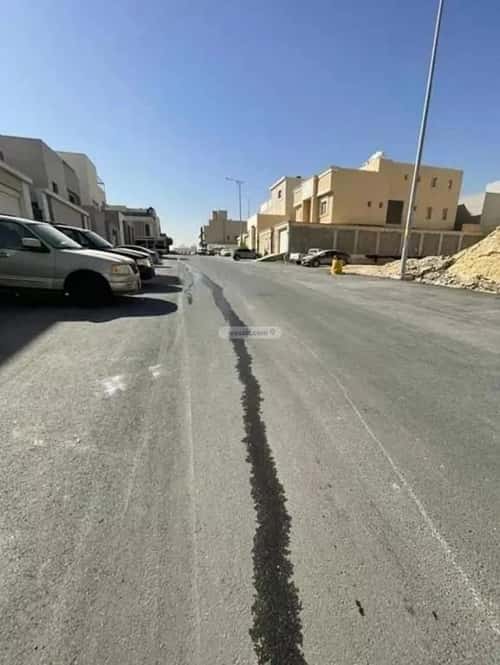 أرض 450 متر مربع جنوبية على شارع 15م النرجس، شمال الرياض، الرياض