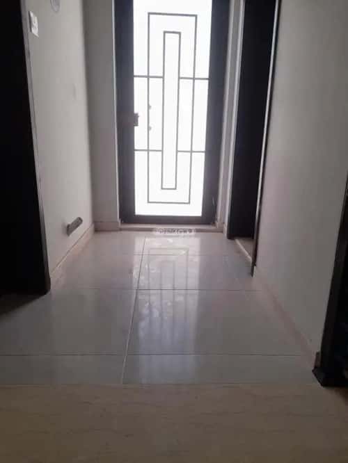 Villa 245 SQM Facing North with 3 Bedrooms Al-Buhayrat, North Jeddah, Jeddah