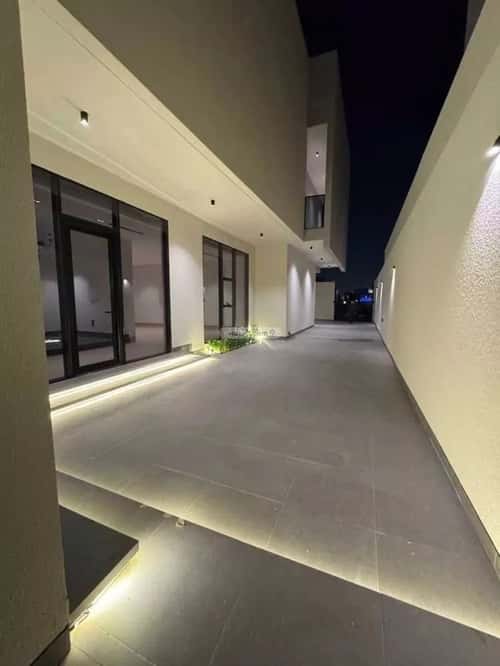 Villa 437 SQM Facing West on 30m Width Street Al Seef, Aldammam