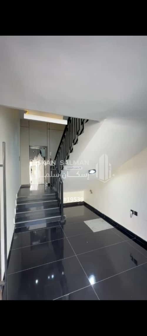 Floor 221 SQM with 8 Bedrooms The Honor, Khamis Mushait