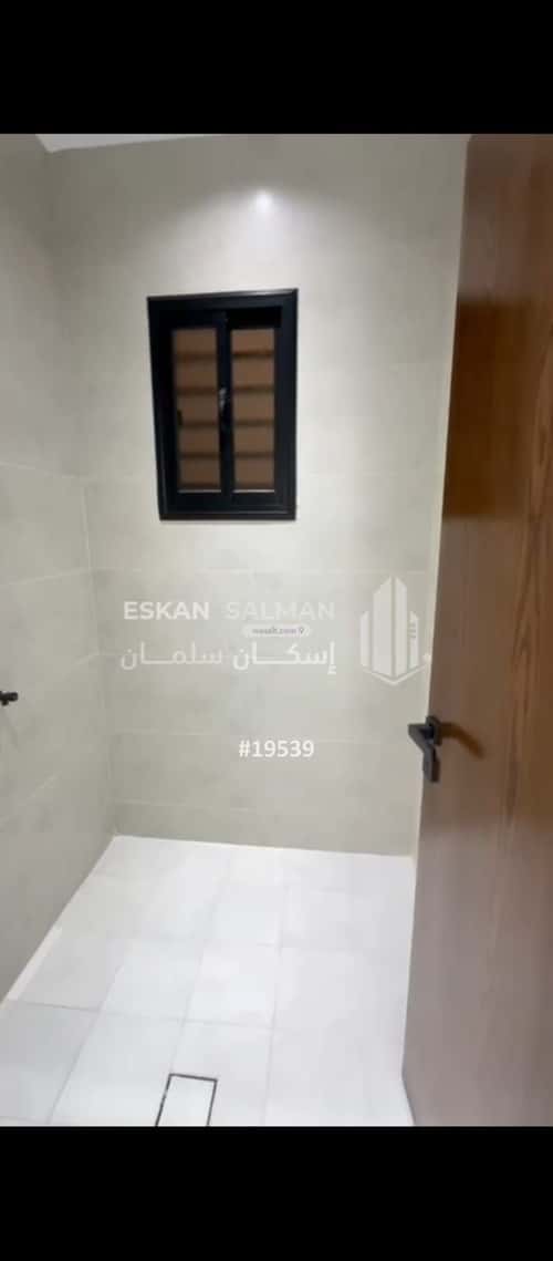Floor 221 SQM with 8 Bedrooms The Honor, Khamis Mushait