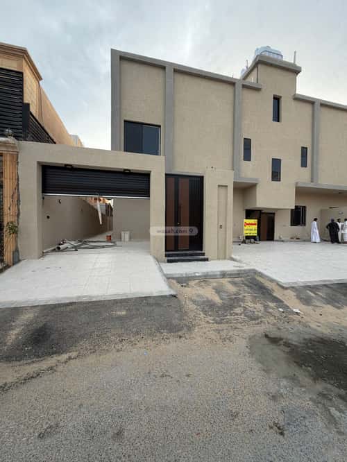 Apartment 202 SQM with 6 Bedrooms Badr, Aldammam