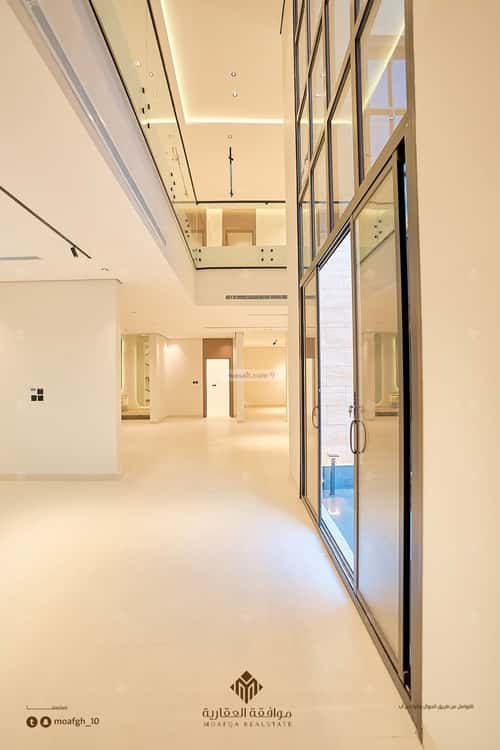 Villa 450 SQM Facing East on 20m Width Street Al-Mahdiyah, West Riyadh, Riyadh