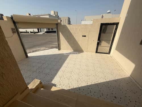 Villa 304 SQM Facing North on 25m Width Street Alfalaqalgadeed, Makkah Al Mukarramah