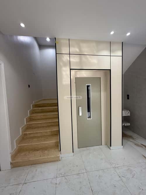 Villa 304 SQM Facing North on 25m Width Street Alfalaqalgadeed, Makkah Al Mukarramah