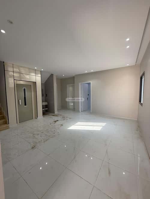 فيلا 304 متر مربع شمالية على شارع 25م الفلق الجديد، مكة المكرمة