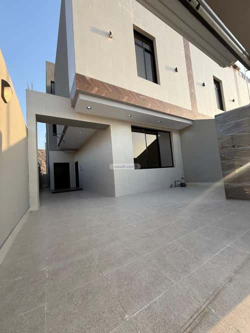Villa 374 SQM Facing North on 20m Width Street Alhaglahalgadeed, Makkah Al Mukarramah