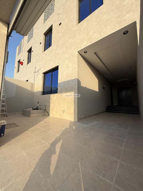 Villa 323 SQM Facing West on 15m Width Street Alshamehalgadeed, Makkah Al Mukarramah