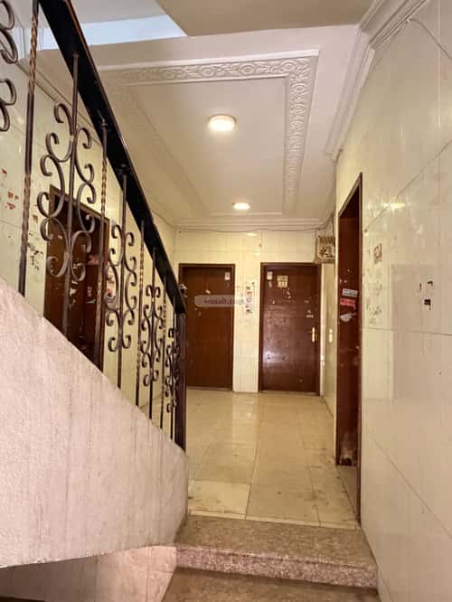 عمارة 325 متر مربع واجهة غربية الخليج، الدمام